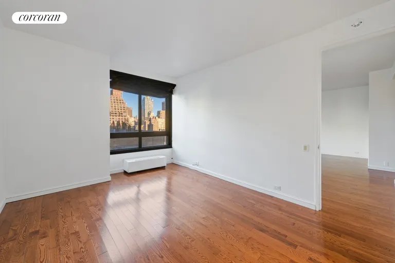 New York City Real Estate | View 100 United Nations Plaza, 15F | Spacious bedroom | View 4