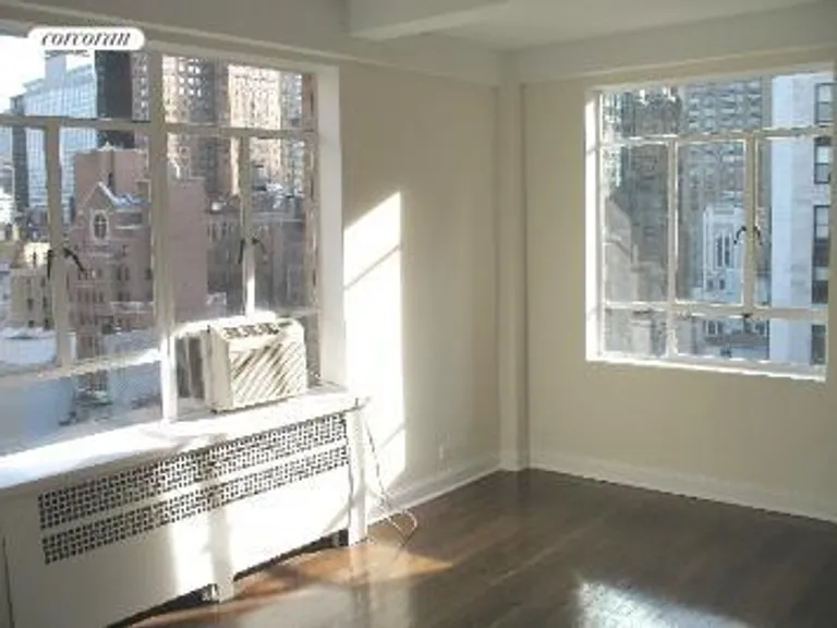 New York City Real Estate | View 240 Central Park South, 18D | room 5 | View 6