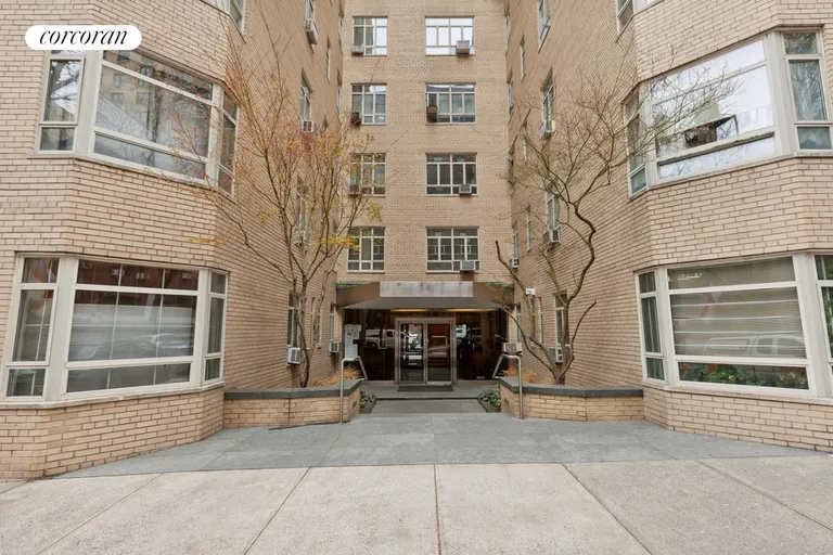 New York City Real Estate | View 15 West 84th Street, 5B | Building | View 9
