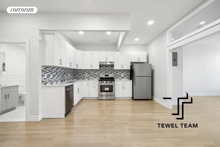 New York City Real Estate | View 1697 Lexington Avenue, 4A | room 2 | View 3