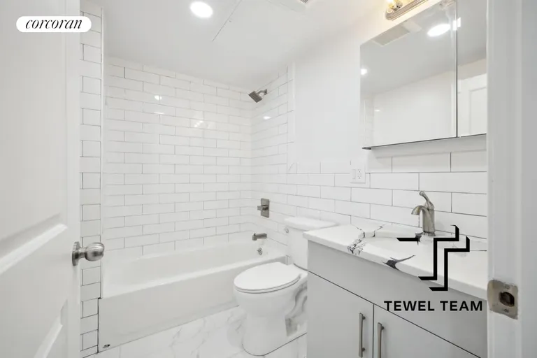 New York City Real Estate | View 1697 Lexington Avenue, 4B | room 4 | View 5