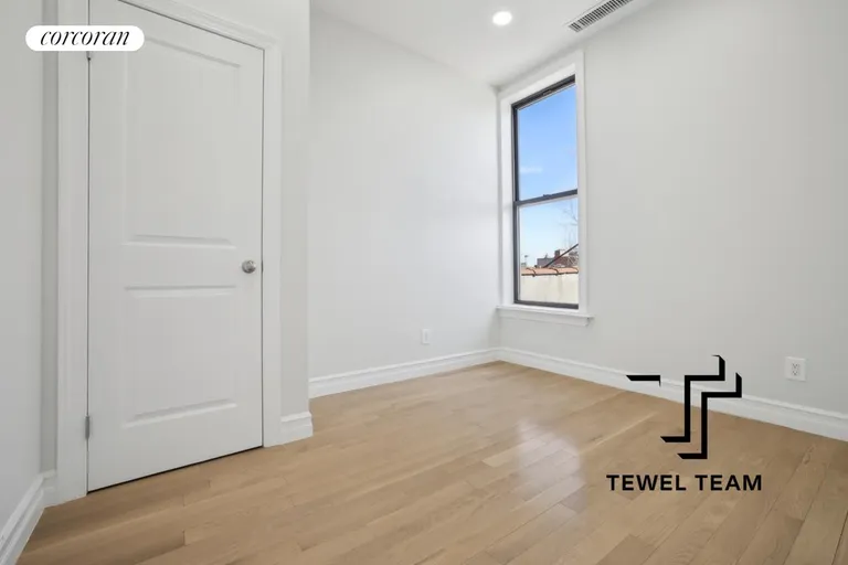 New York City Real Estate | View 1697 Lexington Avenue, PH5B | room 6 | View 7