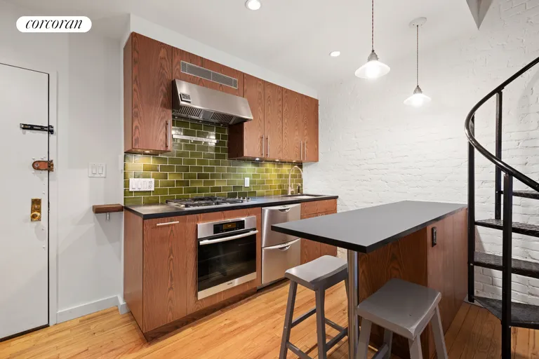 New York City Real Estate | View 118 Suffolk Street, 2A | room 3 | View 4