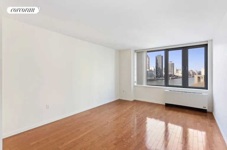 New York City Real Estate | View 455 Main Street, 12G | Living Room | View 2