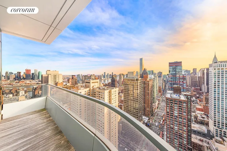 New York City Real Estate | View 252 East 57th Street, 42C | 3 Beds, 3 Baths | View 1