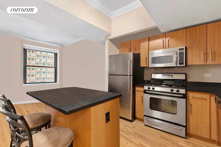 New York City Real Estate | View 20 West Street, 11C | room 1 | View 2