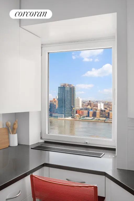 New York City Real Estate | View 180 East End Avenue, 21GH | room 7 | View 8