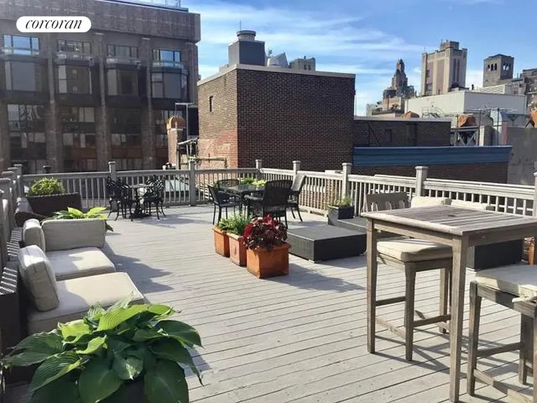 New York City Real Estate | View 250 Mercer Street, B1205 | Roof Deck | View 9