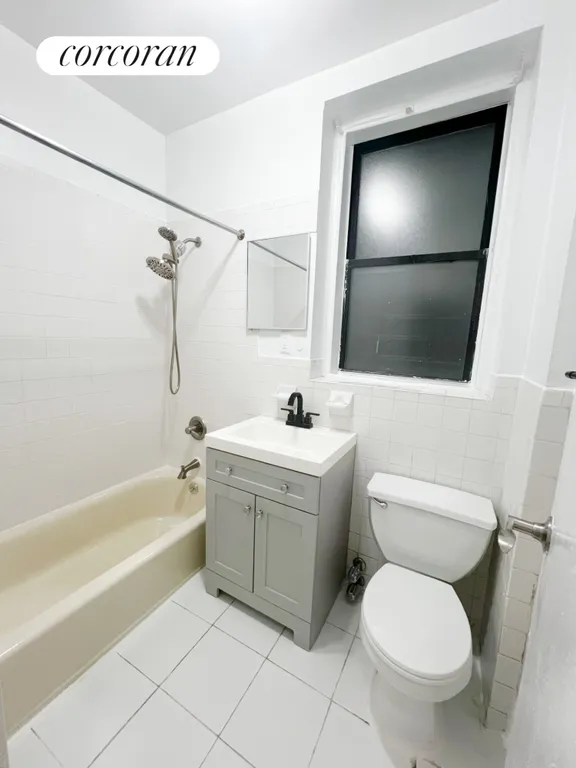 New York City Real Estate | View 503 West 111th Street, 33 | Primary Bathroom | View 5