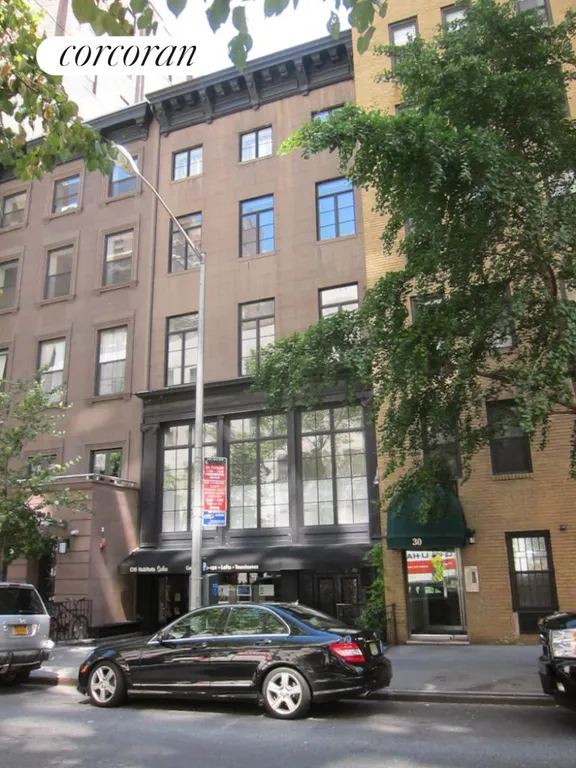 New York City Real Estate | View 32 East 22nd Street, 1 | Building | View 7