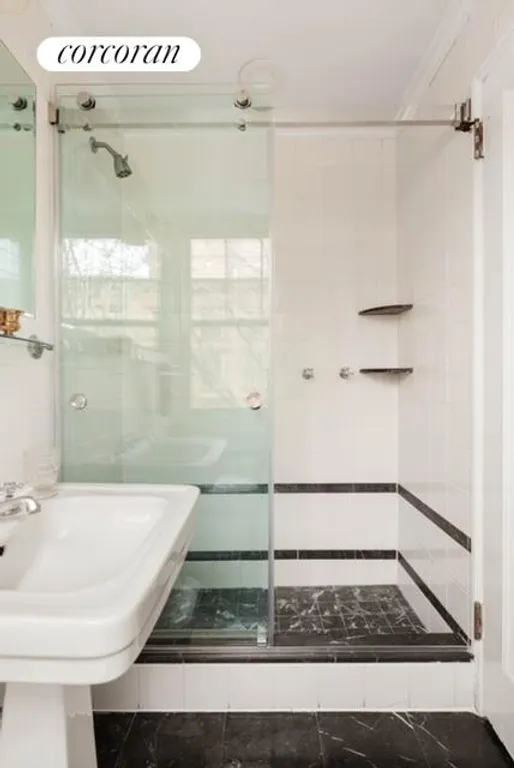 New York City Real Estate | View 2 Montague Terrace, 4A | Full Bathroom | View 14