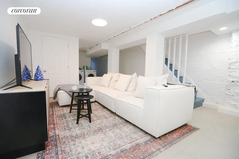 New York City Real Estate | View 117A Calyer Street | room 4 | View 5