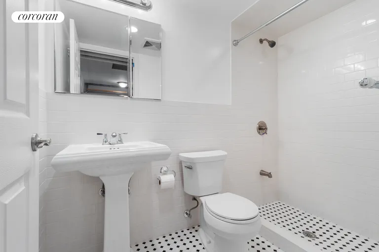 New York City Real Estate | View 264 78th Street | Full Bathroom | View 20