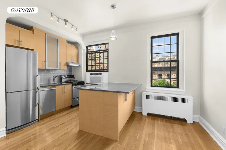 New York City Real Estate | View 78 8th Avenue, 5E | room 2 | View 3
