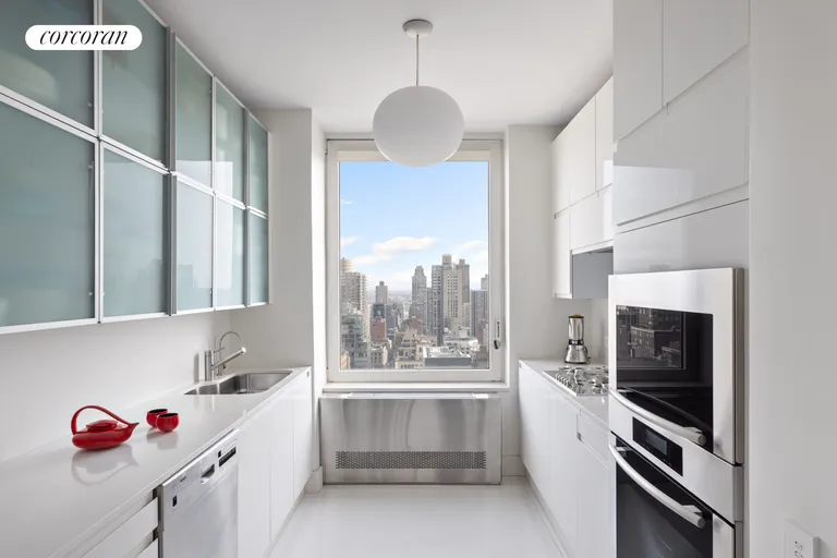 New York City Real Estate | View 30 East 85th Street, 26/27B | Other Listing Photo | View 13