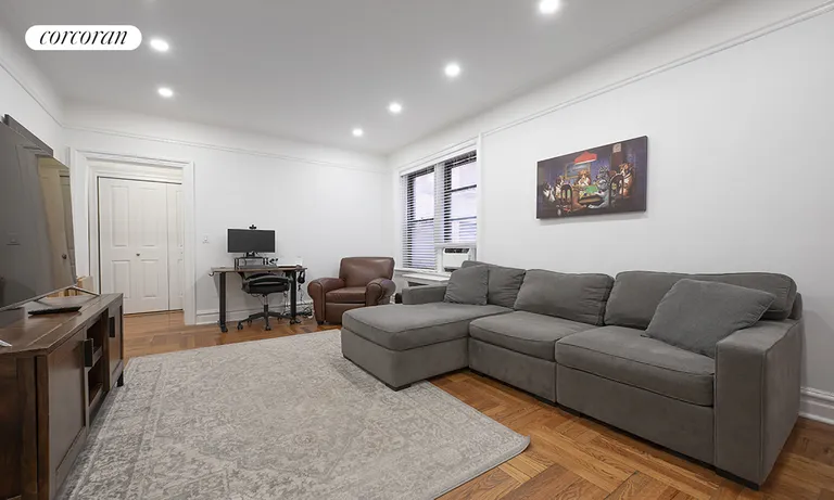 New York City Real Estate | View 325 East 80th Street, 3B | 1 Bed, 1 Bath | View 1