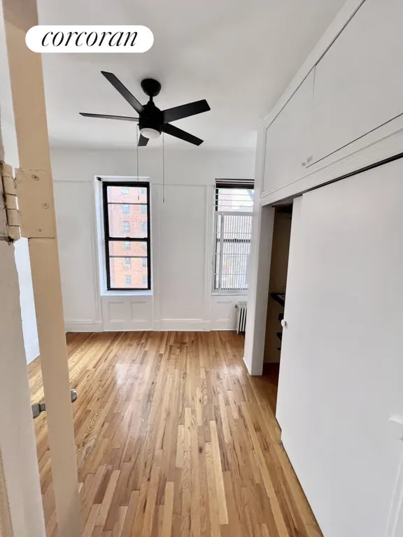 New York City Real Estate | View 327 East 3rd Street, 3B | room 4 | View 5