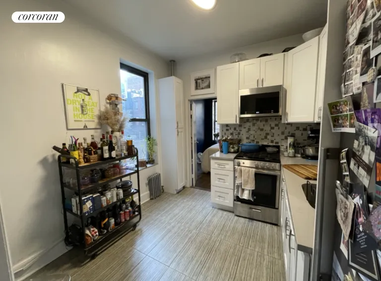 New York City Real Estate | View 322 West 47th Street, 2R | room 8 | View 9