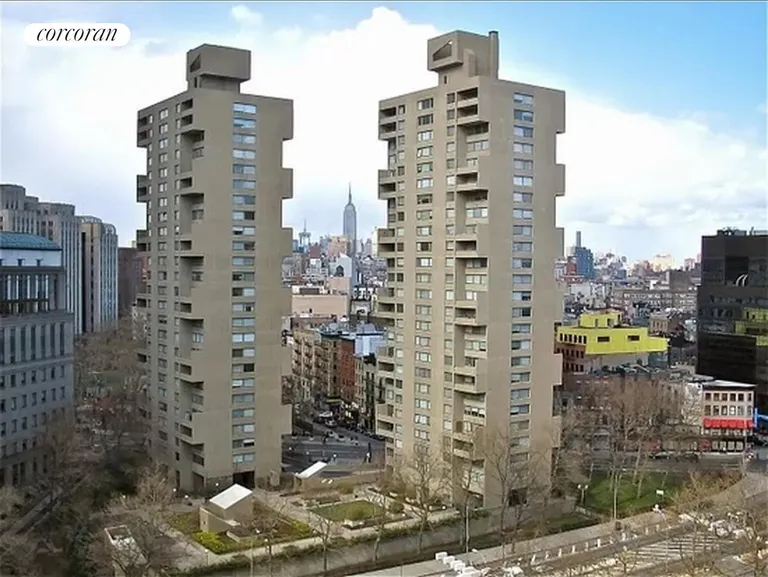 New York City Real Estate | View 170 Park Row, 12C | 2 Beds, 1 Bath | View 1