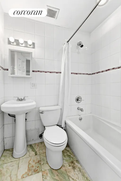 New York City Real Estate | View 660 Riverside Drive, 5H | Full Bathroom | View 4