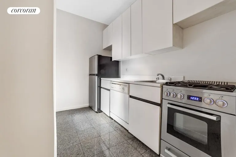 New York City Real Estate | View 234 East 50th Street, 3A | room 1 | View 2