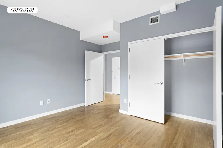 New York City Real Estate | View 460 Grand Street, 5B | room 3 | View 4