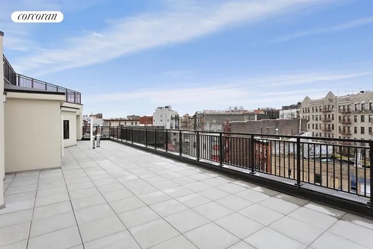 New York City Real Estate | View 460 Grand Street, 5B | room 8 | View 9