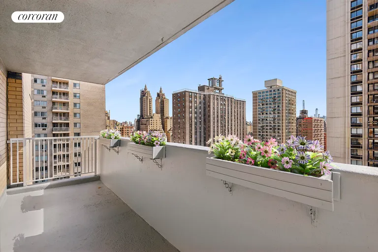 New York City Real Estate | View 100 West 93rd Street, 16J | Other Listing Photo | View 15