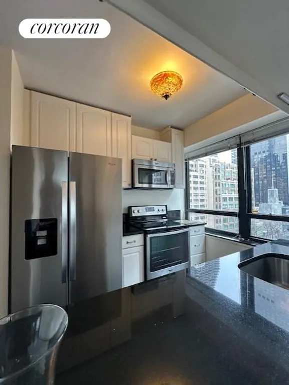 New York City Real Estate | View 240 East 47th Street, 8F | room 2 | View 3