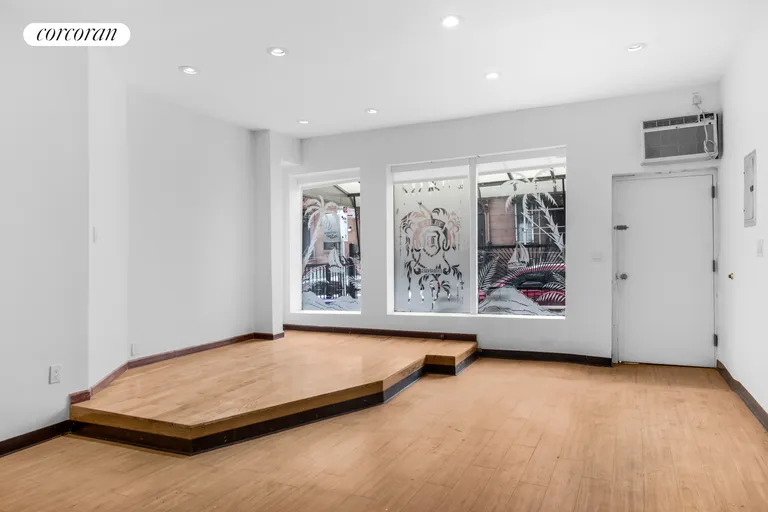 New York City Real Estate | View 424 Classon Avenue, RETAIL/OFF | room 9 | View 10