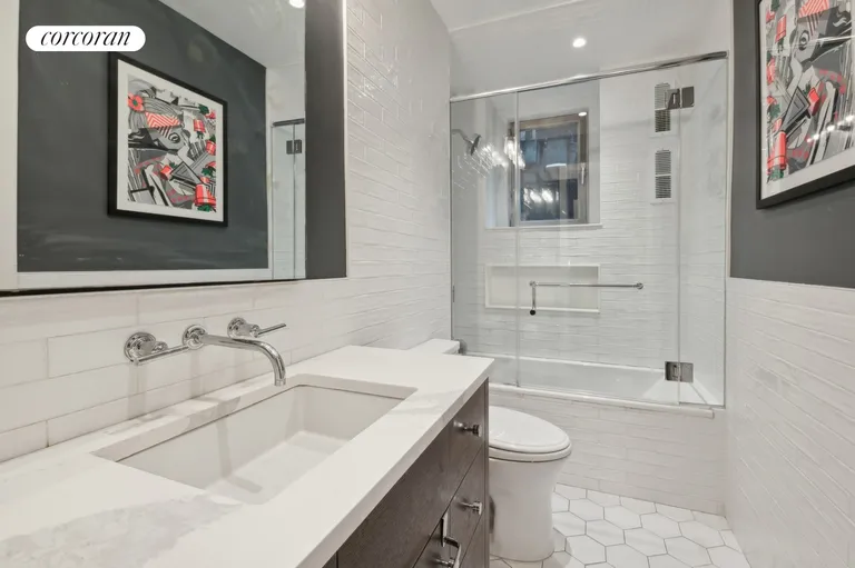 New York City Real Estate | View 2 West 67th Street, 2/3F | Full Bathroom | View 3