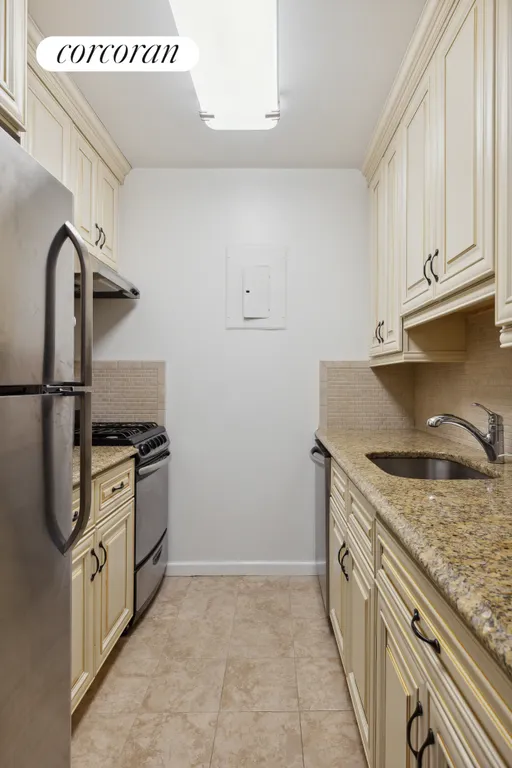 New York City Real Estate | View 235 East 40th Street, 8I | Kitchen | View 3