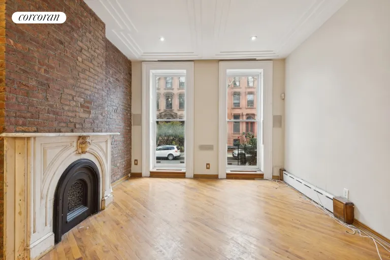 New York City Real Estate | View 18 South Oxford Street | room 1 | View 2