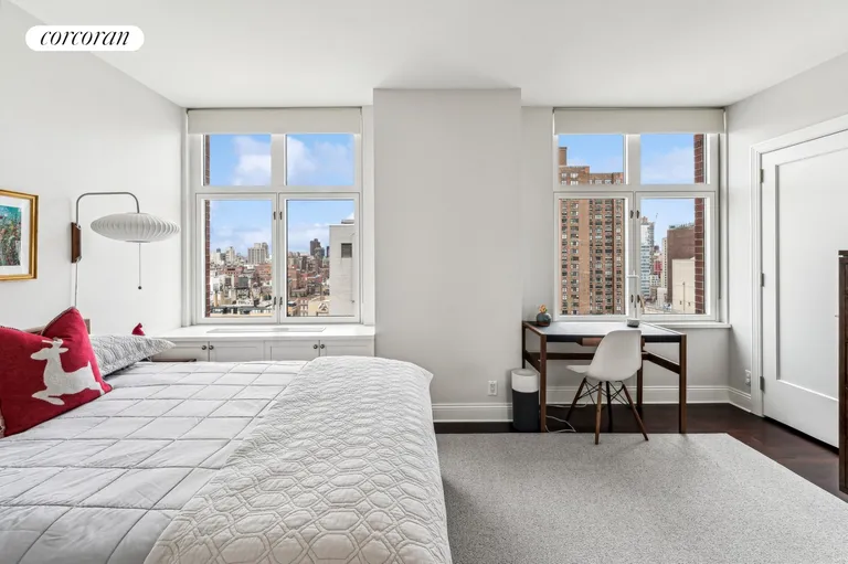 New York City Real Estate | View 188 East 70th Street, 22B | room 8 | View 9