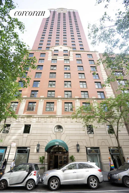 New York City Real Estate | View 188 East 70th Street, 22B | room 17 | View 18
