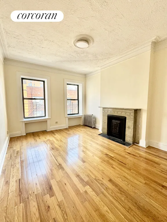 New York City Real Estate | View 424 East 83rd Street, 5E | 2 Beds, 1 Bath | View 1