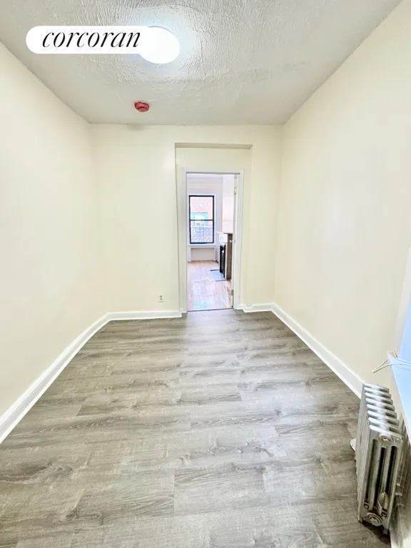 New York City Real Estate | View 424 East 83rd Street, 5E | room 2 | View 3