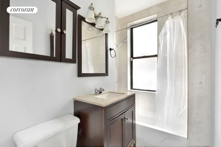 New York City Real Estate | View 425 Prospect Place, 1D | room 3 | View 4