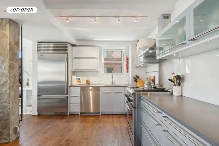 New York City Real Estate | View 3 Sheridan Square, 8H | room 3 | View 4