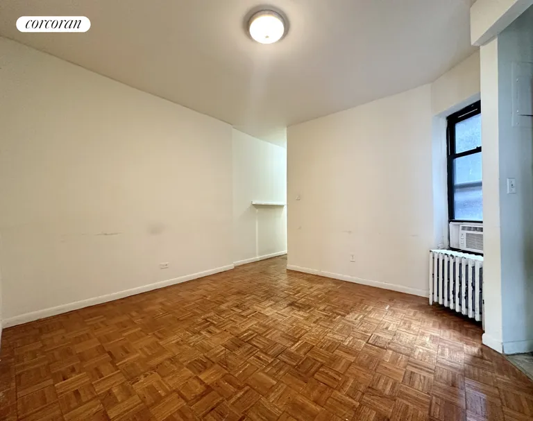 New York City Real Estate | View 324 East 19th Street, 1B | room 1 | View 2