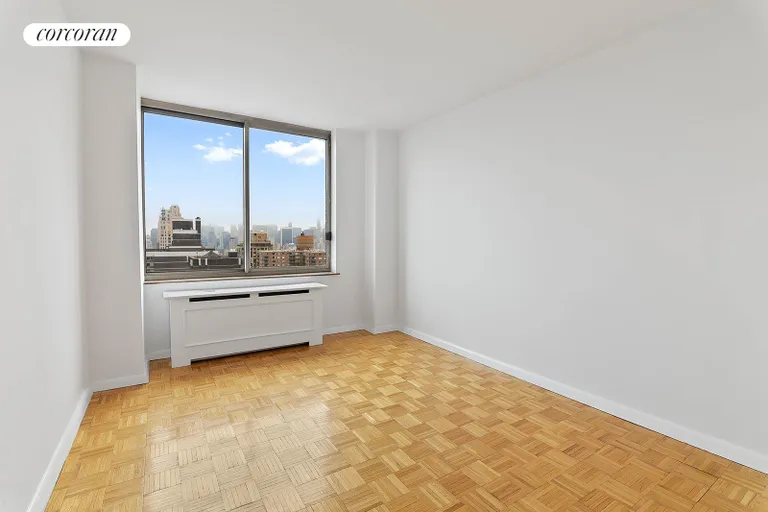 New York City Real Estate | View 200 East 89th Street, 38D | Bedroom | View 10