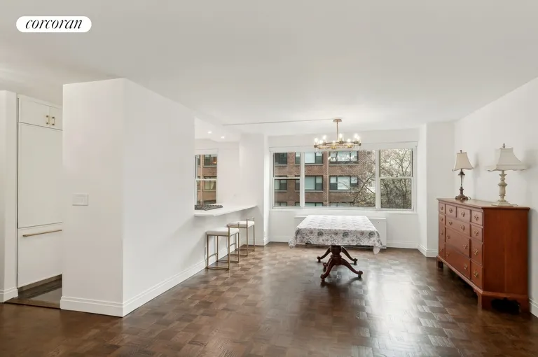 New York City Real Estate | View 340 East 64th Street, 3B | Dining Area | View 2