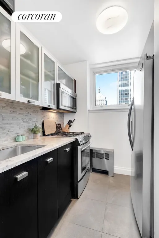 New York City Real Estate | View 212 East 47th Street, 22J | room 2 | View 3