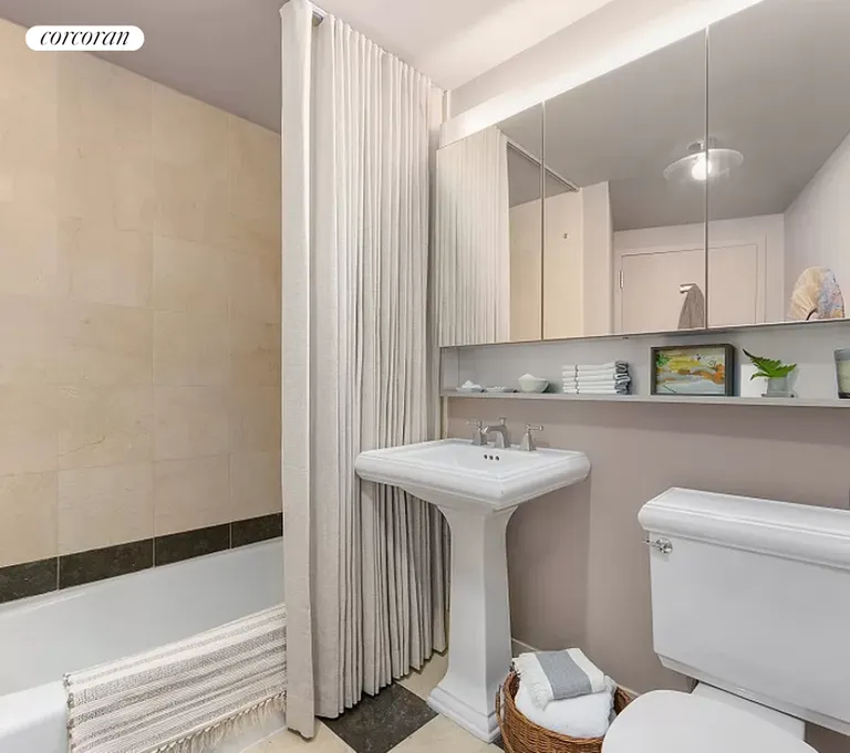New York City Real Estate | View 20 River Terrace, 16Q | Full Bathroom | View 6