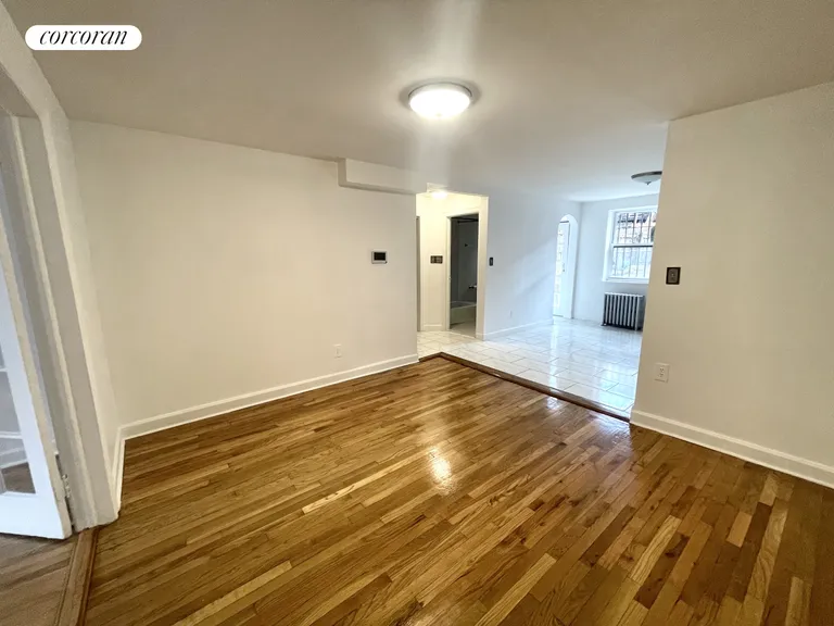 New York City Real Estate | View 429 Clermont Avenue, 1 | room 2 | View 3