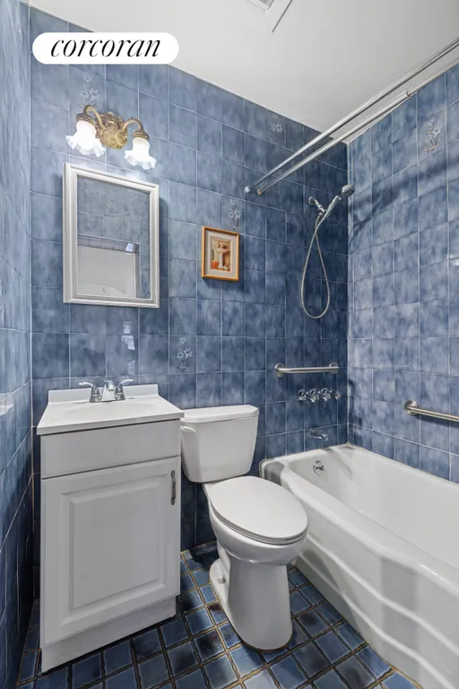 New York City Real Estate | View 19 4th Place, 1 | room 7 | View 8
