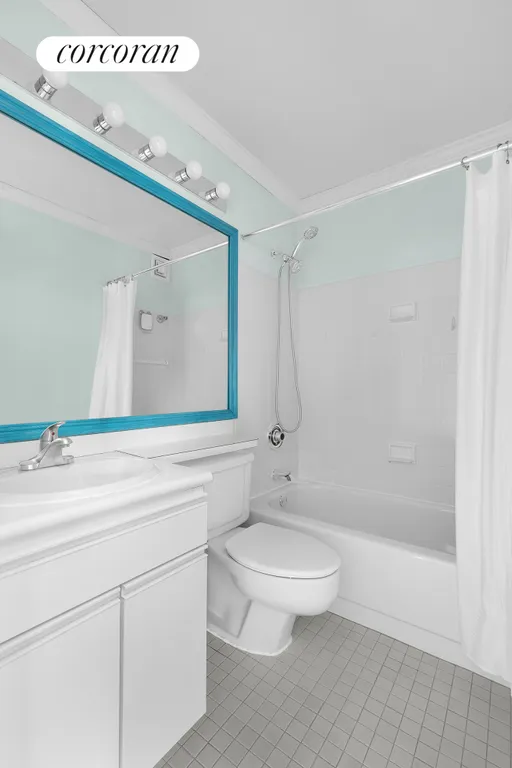 New York City Real Estate | View 301 West 110th, 6E | Bathroom | View 5