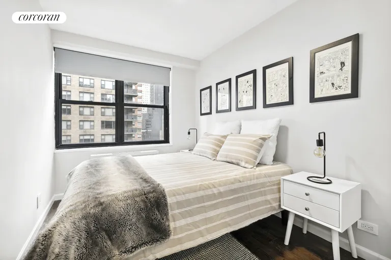 New York City Real Estate | View 305 East 40th Street, 17E | room 4 | View 5