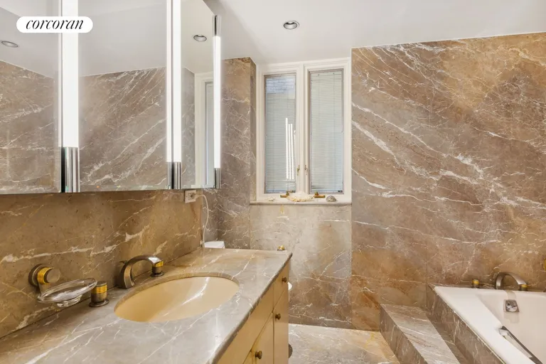 New York City Real Estate | View 2 Sutton Place South, 7A | Full Bathroom | View 8