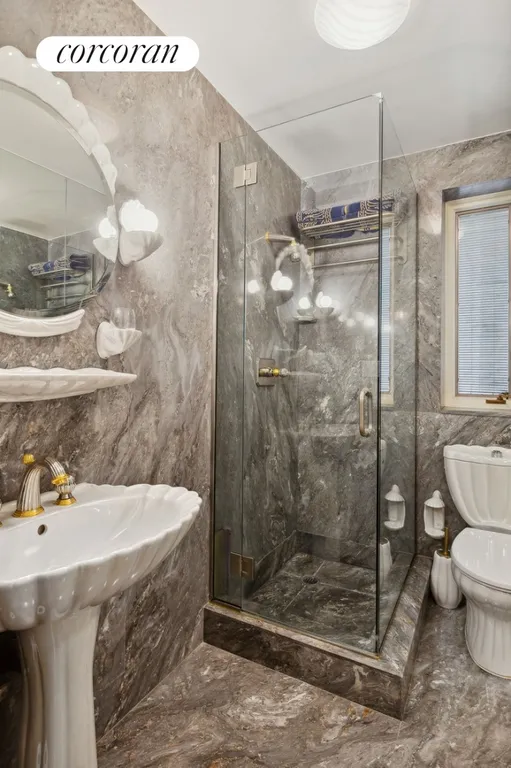 New York City Real Estate | View 2 Sutton Place South, 7A | Full Bathroom | View 10